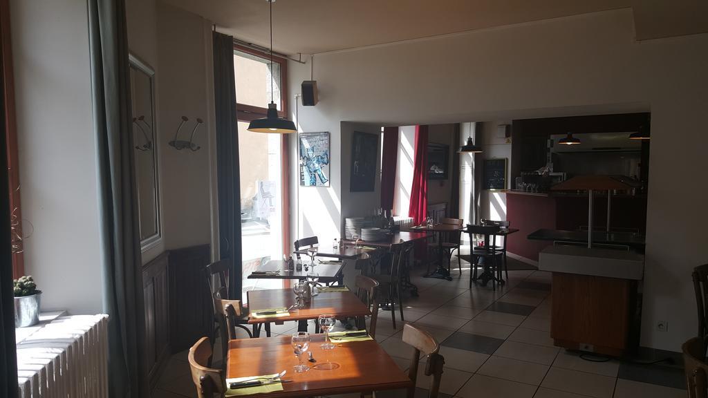 Au Pigeon Blanc Hotel Andouille Luaran gambar